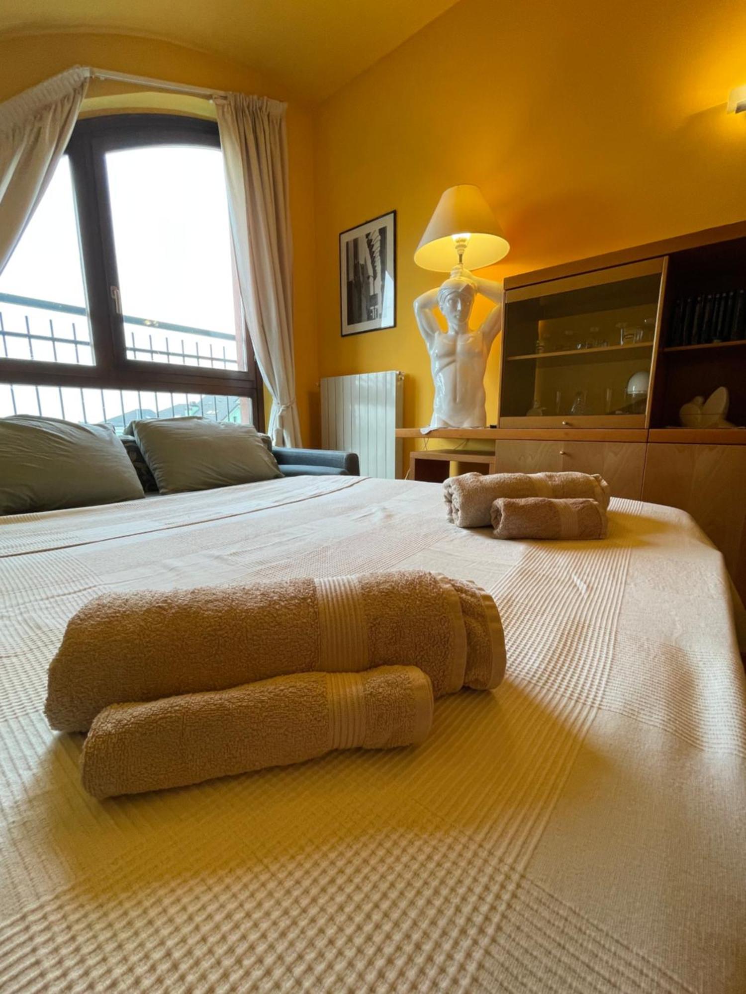 Апартаменти Top-Floor Malpensa Gallarate Mxp-Airport Екстер'єр фото